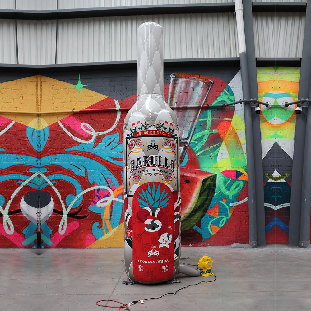 Replica inflable de botella