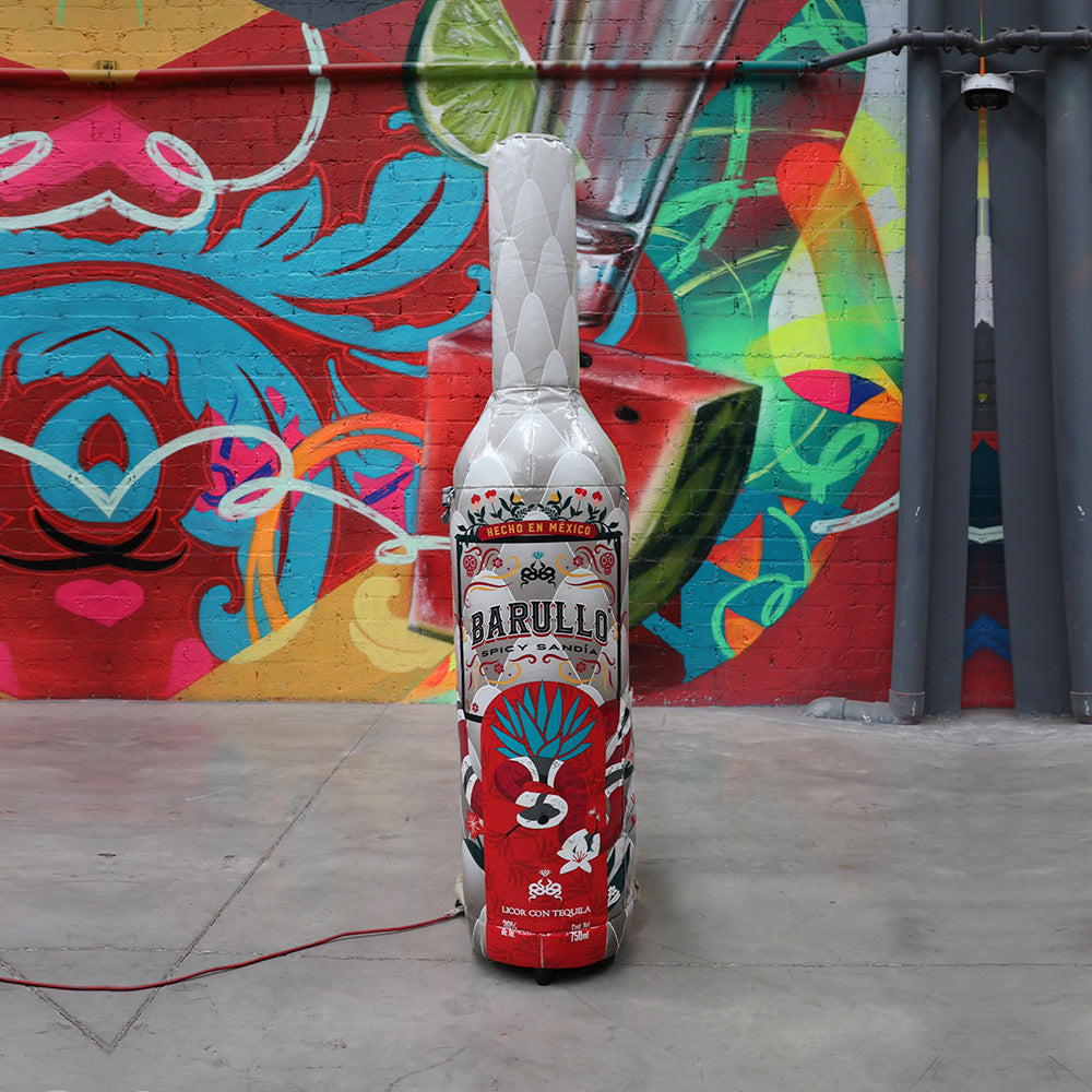 Replica inflable de botella
